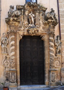 portale chiesa dei Sacerdoti (9)        